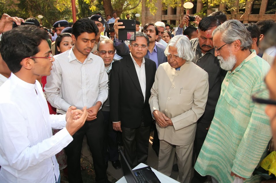 Abhjith with President of India Shri APJ Abdul Kalam